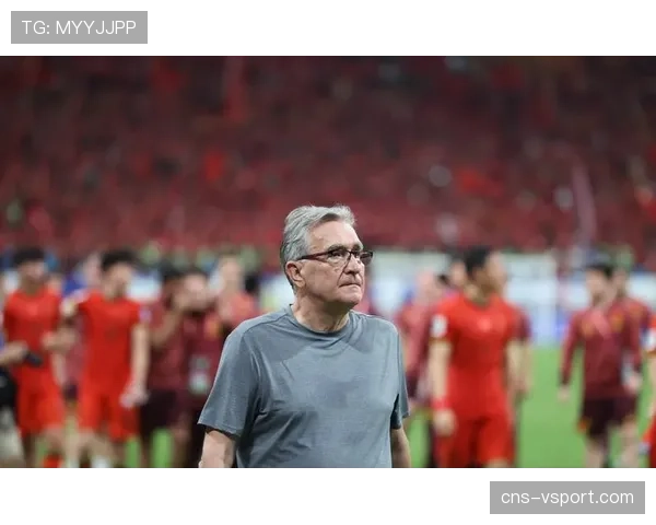 多家媒体报道，一位德甲知名教练已进入英冠球队选帅名单